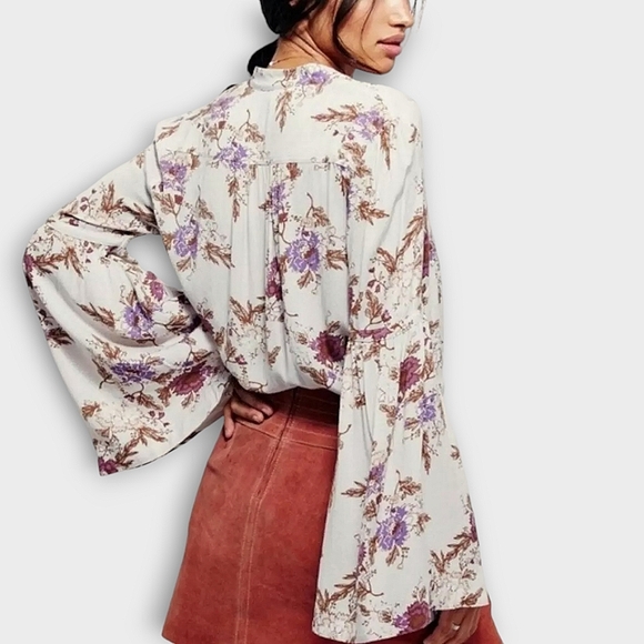 Free People Easy Girl Bell Sleeve Floral Top NEW Western Floral Tunic Oversized - Picture 13 of 17